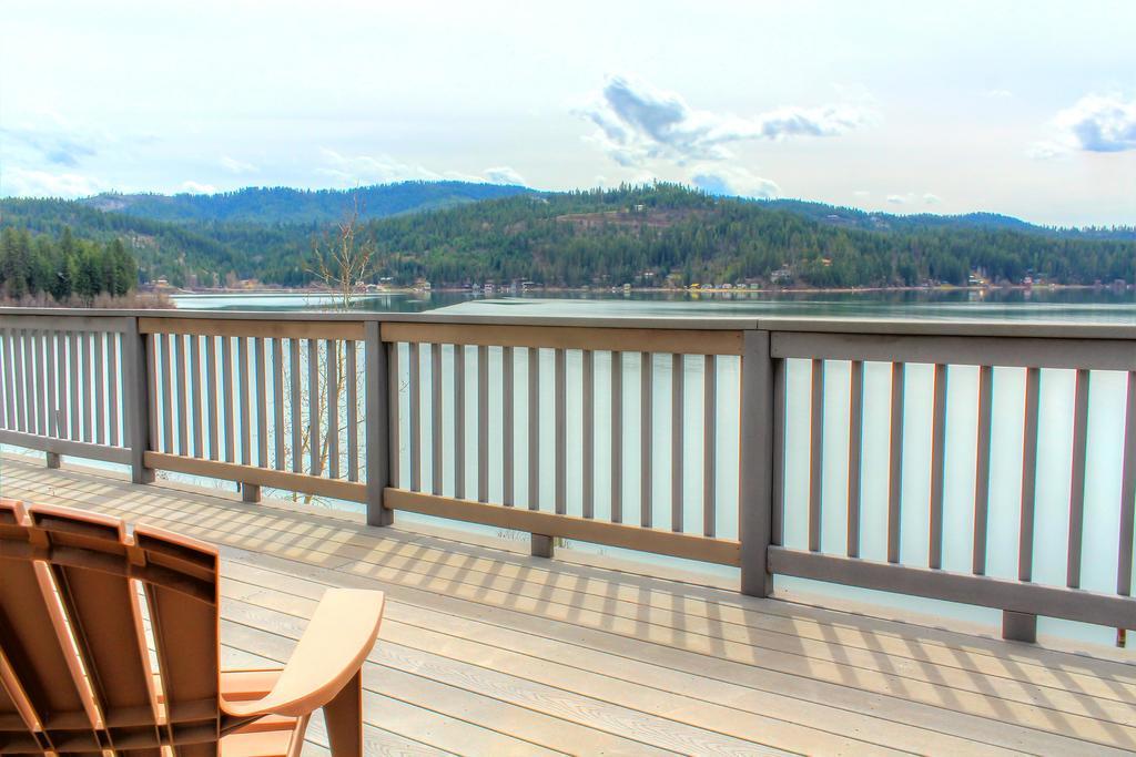 Отель Beautiful Lake Coeur D'Alene Cabin On The Bay Mica Экстерьер фото