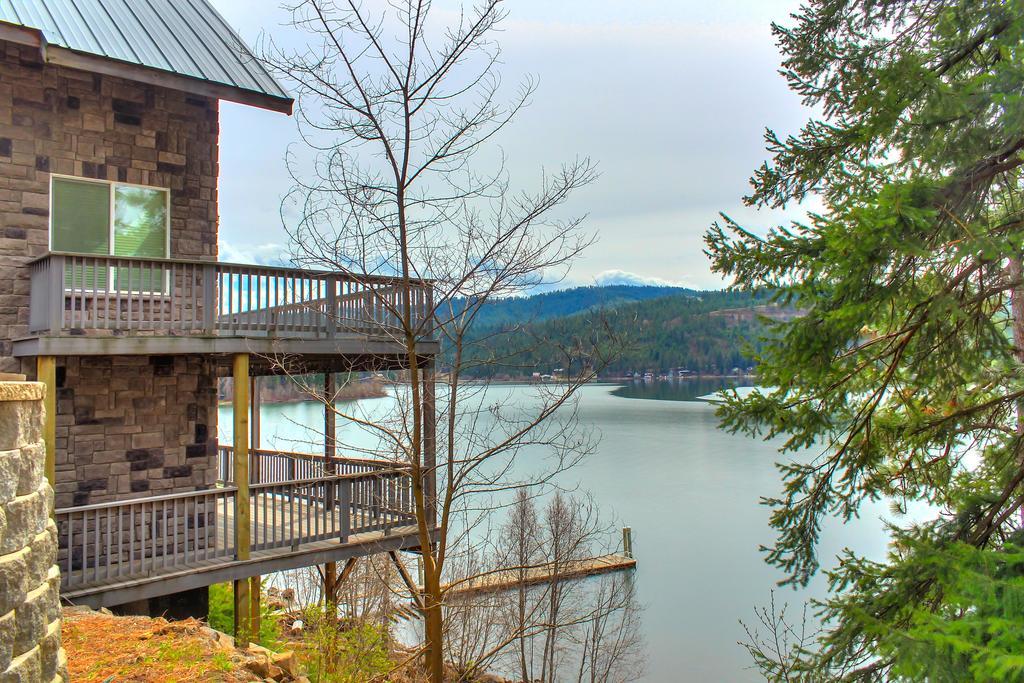 Отель Beautiful Lake Coeur D'Alene Cabin On The Bay Mica Экстерьер фото